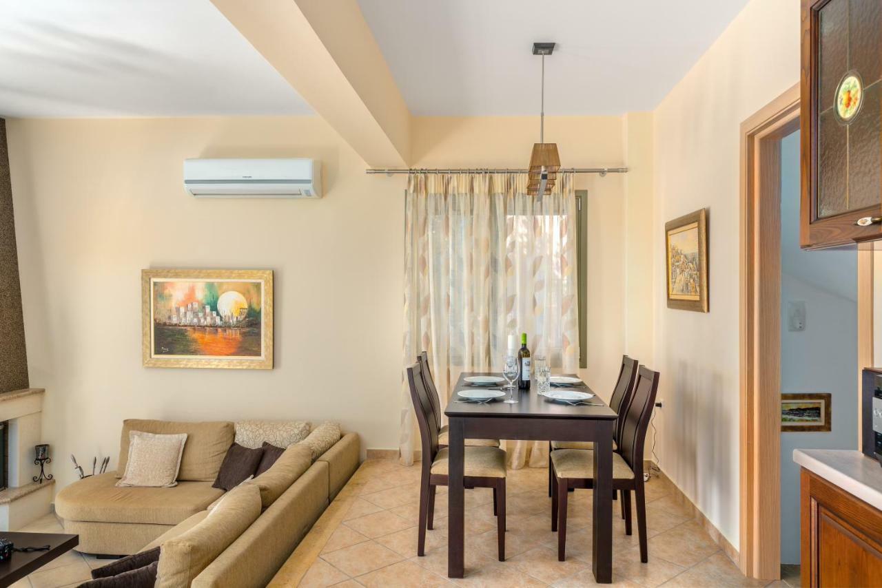 Villa Giannanti Порто Хели Екстериор снимка